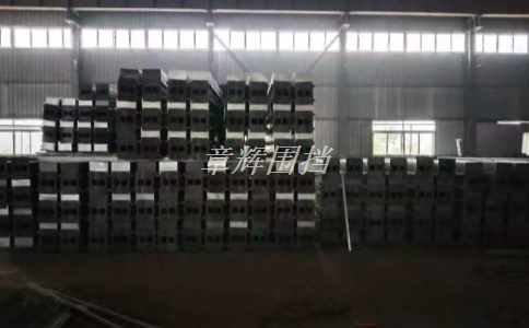 金屬圍擋高度標(biāo)準(zhǔn)是多少？