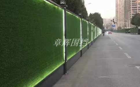 如何保證金屬圍擋在清洗過程中不受損壞？（金屬圍擋清洗過程防護(hù)措施）