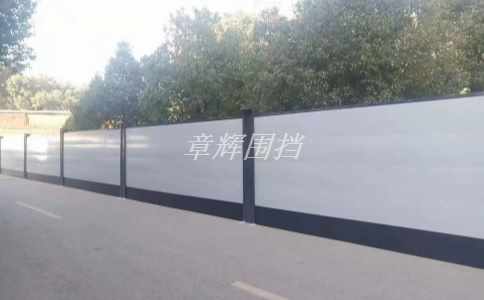 如何保證金屬圍擋在清洗過程中不受損壞？（金屬圍擋清洗過程防護(hù)措施）
